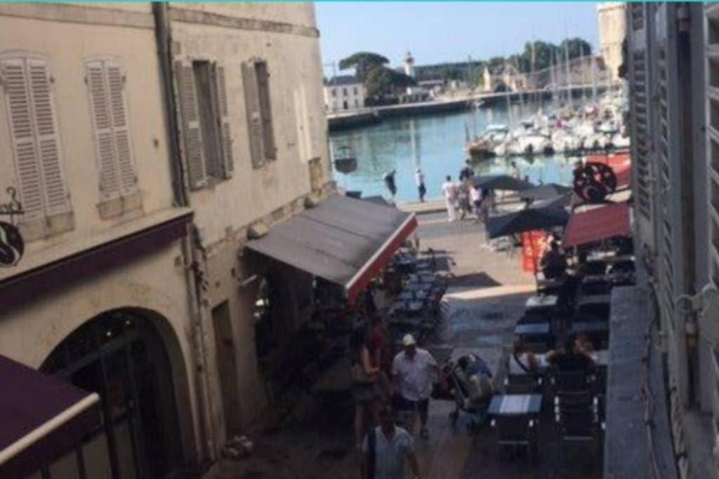 Rue Du Port Appartement La Rochelle  Buitenkant foto